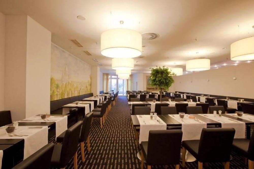 Relexa Hotel Francoforte sul Meno Ristorante foto