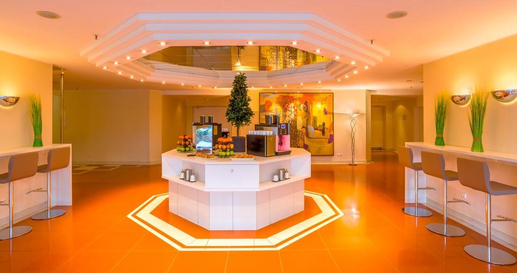 Relexa Hotel Francoforte sul Meno Esterno foto